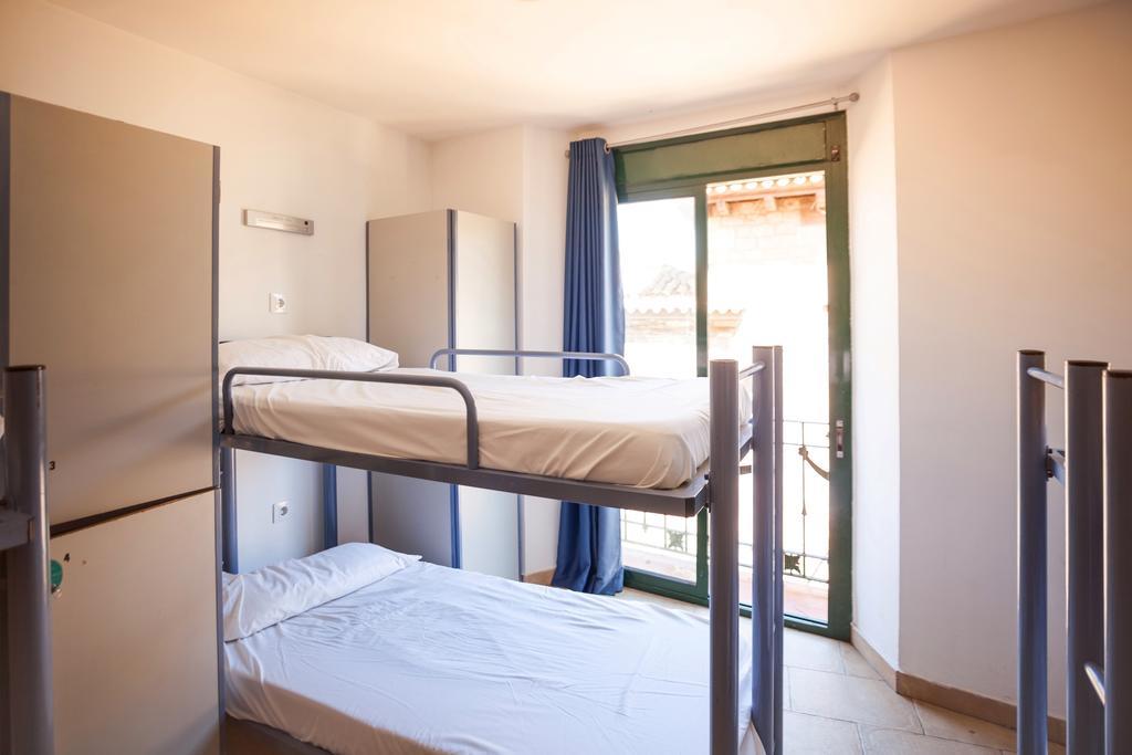 Center-Ramblas Guest House Барселона Стая снимка